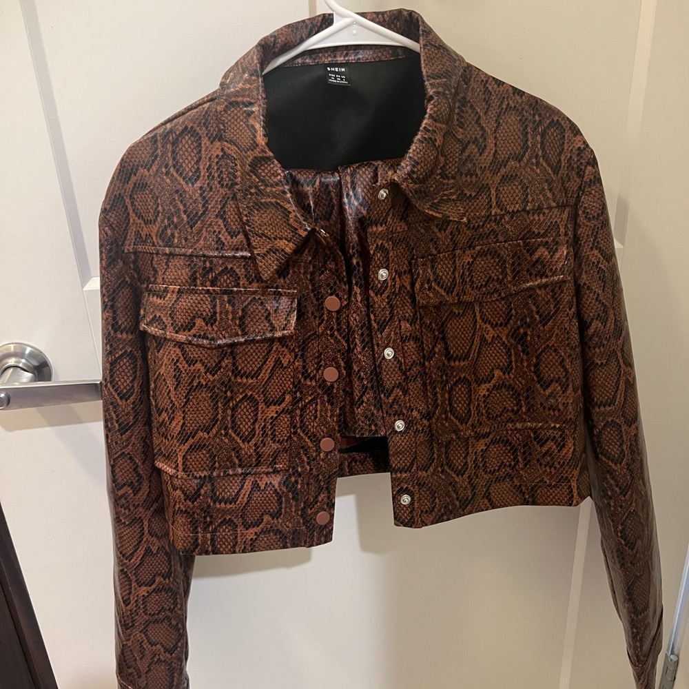 Jacket and skirt set